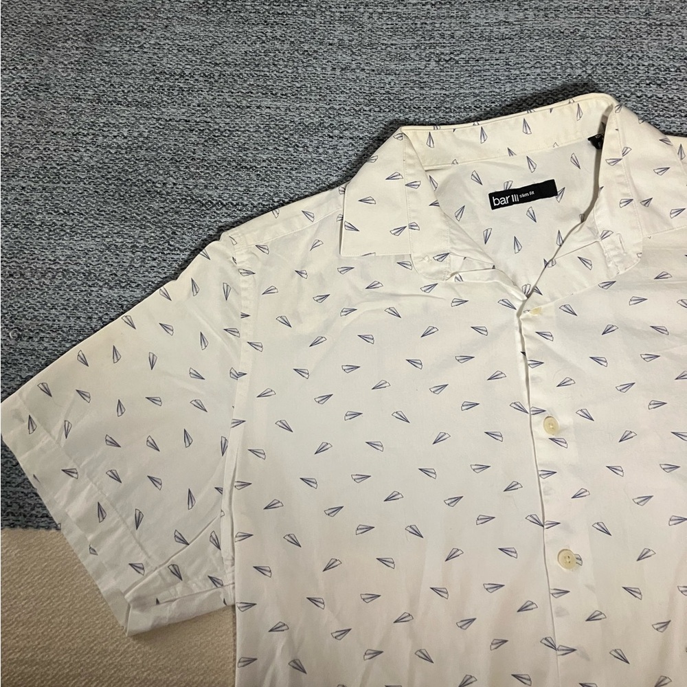 Banana Republic White and Blue Patterned Men's Shirt